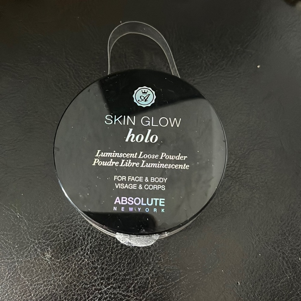 New Absolute New York Skin Glow (Holo) loose powder infused with micro-shimmer